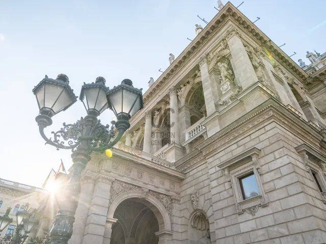 Eladó lakás Budapest VI. kerület 136 nm