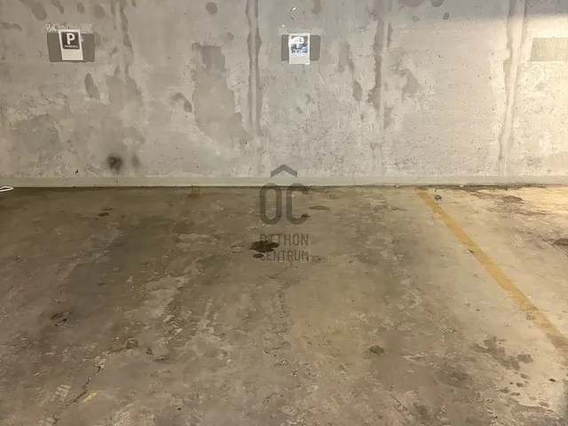 Kiadó garázs Budapest VI. kerület 12 nm