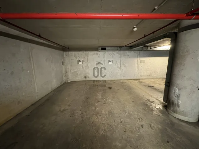 Kiadó garázs Budapest VI. kerület 12 nm