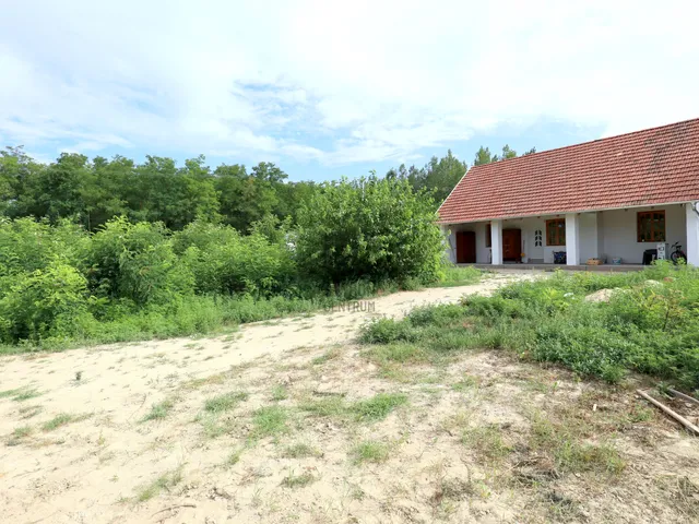 Eladó ház Kecskemét, Matkó 75 nm