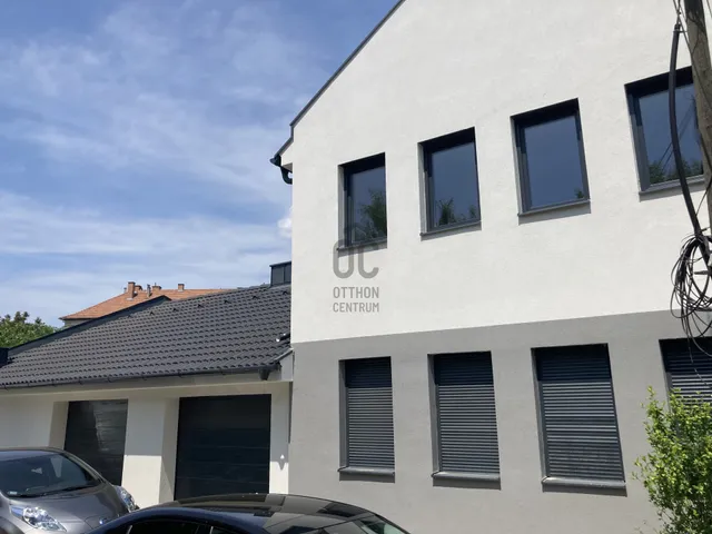 Eladó lakás Kecskemét, Belváros 98 nm