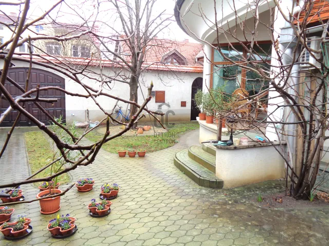 Eladó ház Kecskemét, Belváros 230 nm