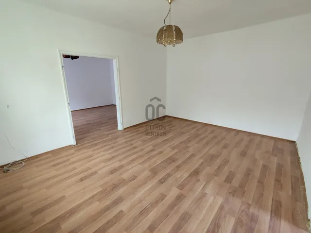 Eladó ház Kecskemét, Belváros 190 nm