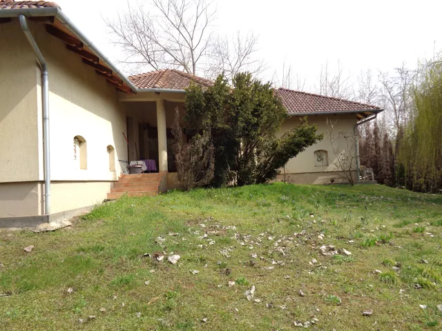 Eladó ház Kecskemét, Talfája 114 nm