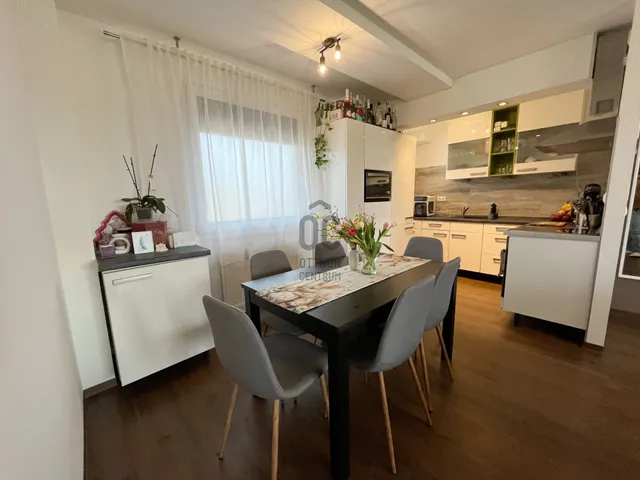 Eladó lakás Kecskemét, Homokbánya 79 nm