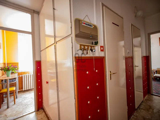 Eladó lakás Kecskemét, Széchenyiváros 54 nm