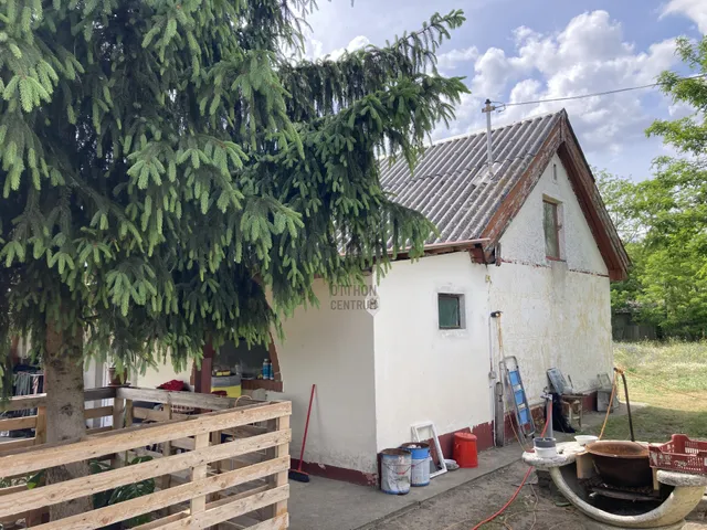 Eladó mezőgazdasági ingatlan Lajosmizse 104 nm