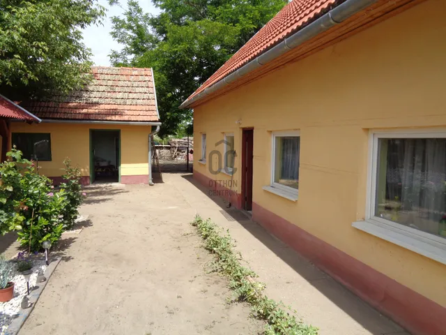 Eladó mezőgazdasági ingatlan Kiskunfélegyháza 90 nm