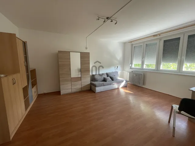 Kiadó lakás Kecskemét, Belváros 34 nm