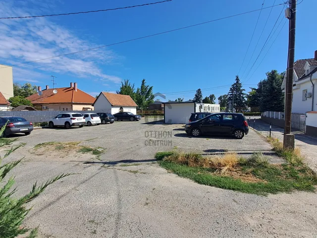 Eladó telek Kecskemét, Petőfiváros 360 nm