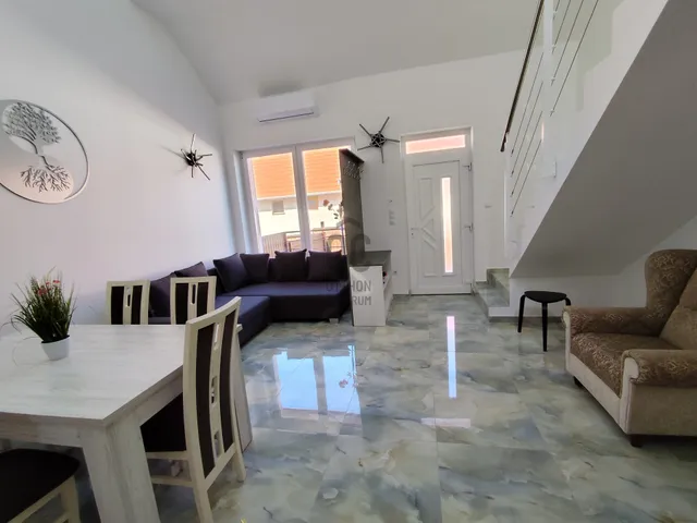 Kiadó ház Ballószög 110 nm