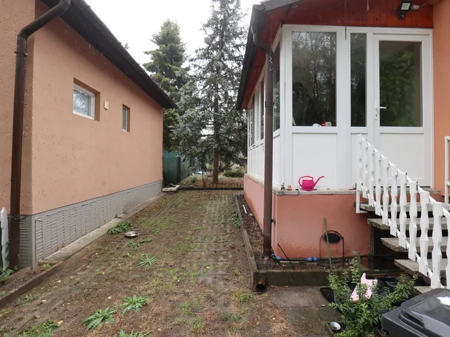 Eladó üdülő és hétvégi ház Lakitelek 82 nm