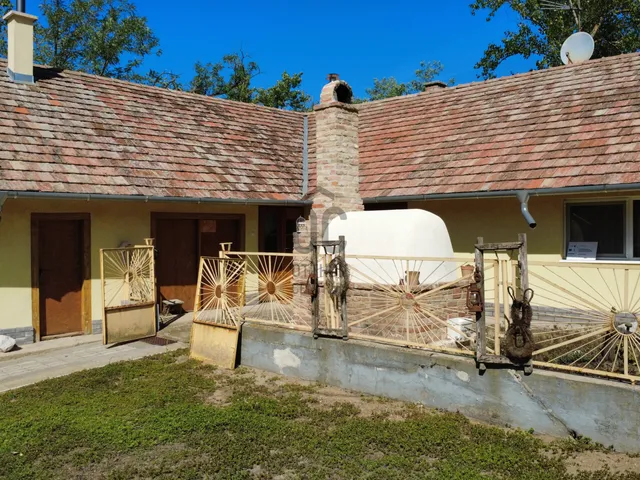 Eladó ház Orgovány 169 nm