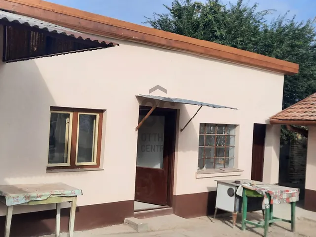 Eladó ház Tiszaalpár 67 nm