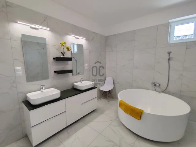 Eladó ház Ballószög 110 nm