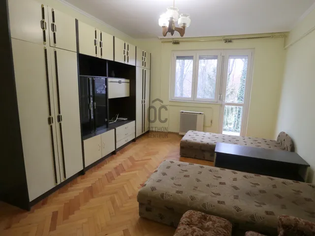 Eladó lakás Kecskemét, Hunyadiváros 50 nm