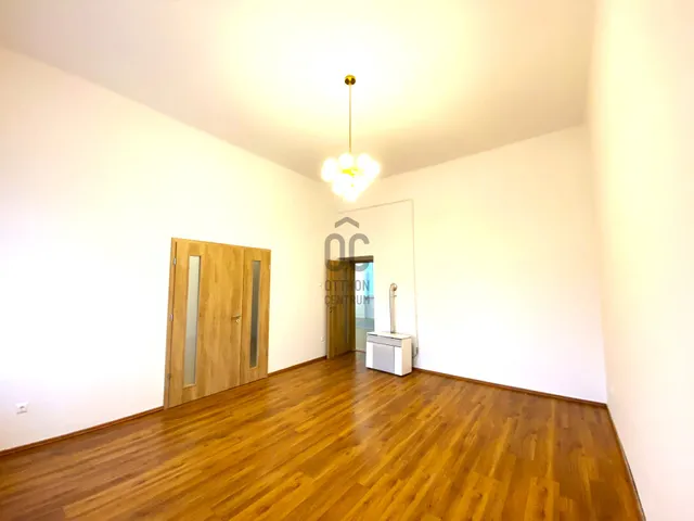 Eladó lakás Kecskemét, Belváros, Rákóczi út 62 nm