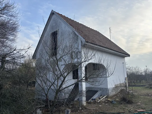 Eladó ház Kecskemét, Felsőszéktóitanyák 35 nm