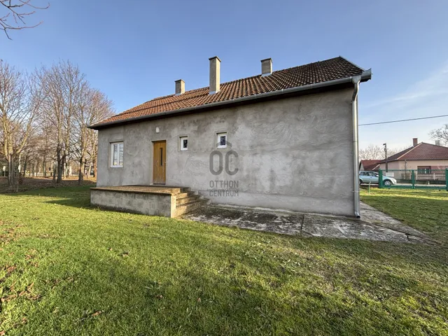 Eladó ház Nyárlőrinc 1462 nm