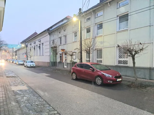 Eladó lakás Kecskemét, Belváros 50 nm