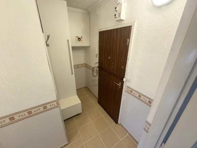 Eladó lakás Kecskemét, Széchenyiváros 33 nm