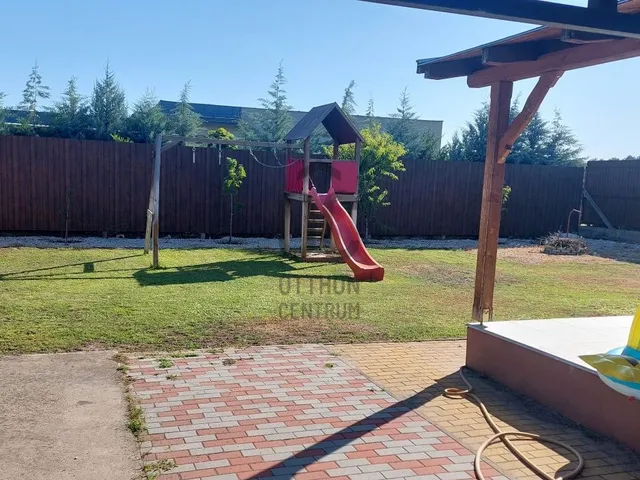 Eladó ház Kecskemét, Kadafalva 94 nm