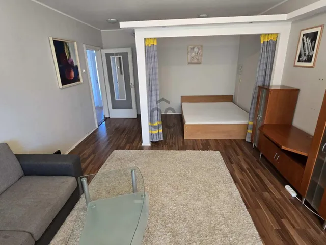 Kiadó lakás Kecskemét, Belváros, Burga utca 63 nm