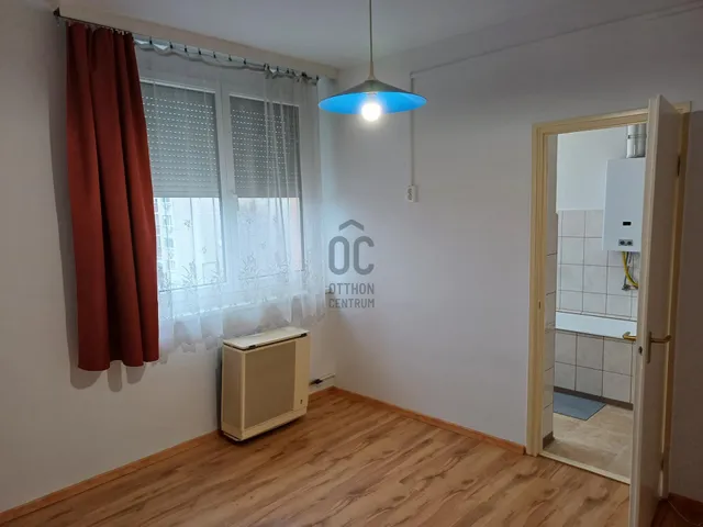 Kiadó lakás Kecskemét, Széchenyiváros, Akadémia körút 57 nm