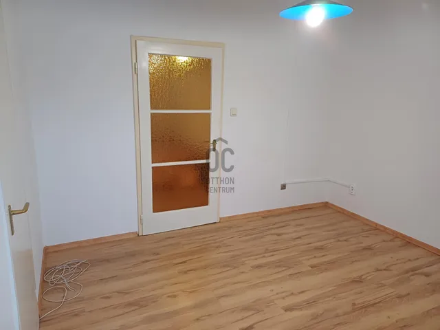 Kiadó lakás Kecskemét, Széchenyiváros, Akadémia körút 57 nm