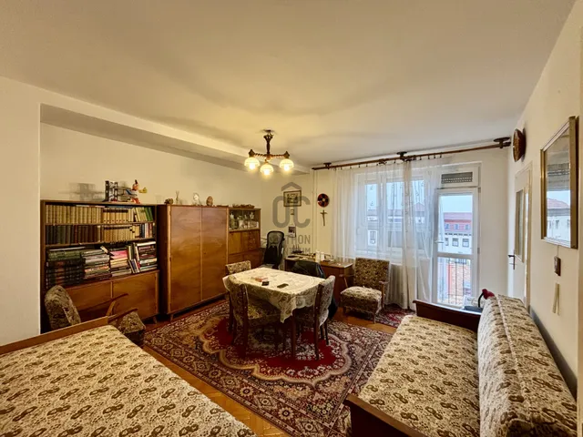 Eladó lakás Kecskemét, Belváros 56 nm