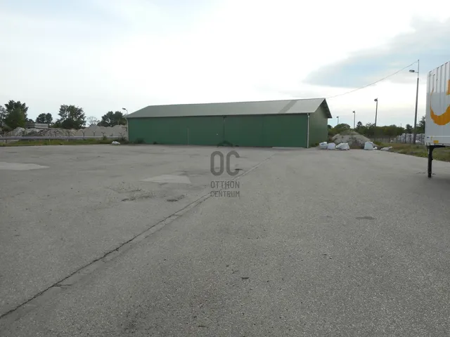 Kiadó kereskedelmi és ipari ingatlan Kecskemét, Szolnokihegy 560 nm