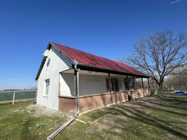 Eladó ház Izsák 75 nm