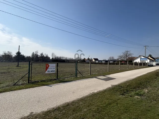 Eladó telek Kecskemét, Máriahegy 2000 nm