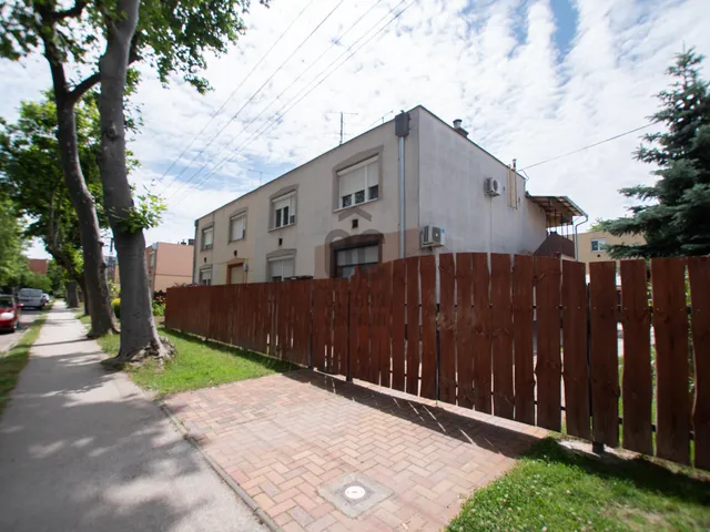 Kiadó lakás Kecskemét, Műkertváros 48 nm