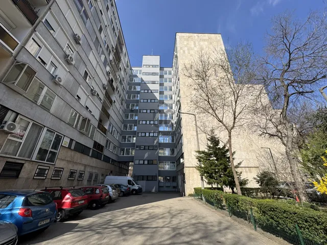 Eladó lakás Kecskemét, Belváros 51 nm