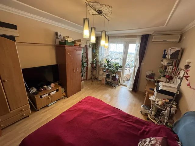 Eladó lakás Kecskemét, Árpádváros 54 nm