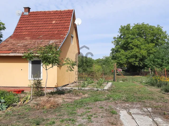 Eladó telek Kecskemét, Kisfái 1500 nm