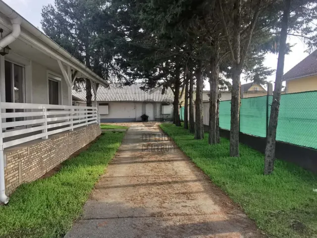 Eladó ház Kerekegyháza 179 nm