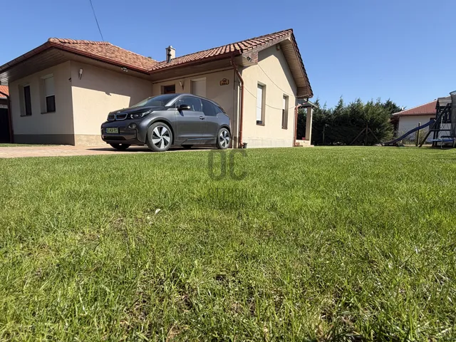 Eladó ház Kecskemét, Kadafalva 99 nm