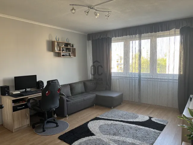 Eladó lakás Kecskemét, Széchenyiváros 34 nm