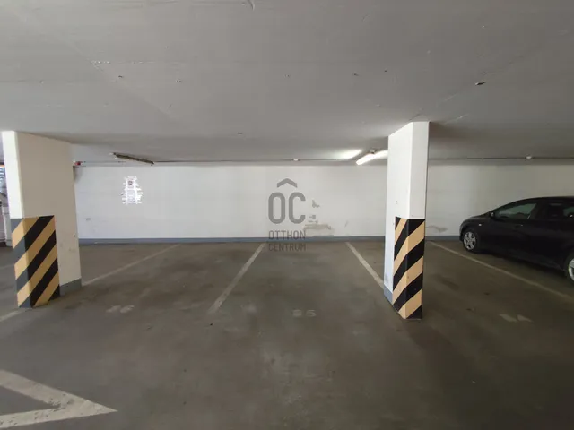 Eladó garázs Kecskemét, Belváros 13 nm