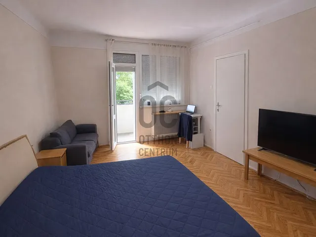 Eladó lakás Kecskemét, Árpádváros 41 nm