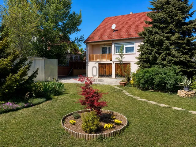 Eladó ház Kecskemét, Hetényegyháza 170 nm