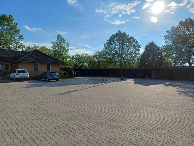 Eladó kereskedelmi és ipari ingatlan Kecskemét, Kisfái 170 nm