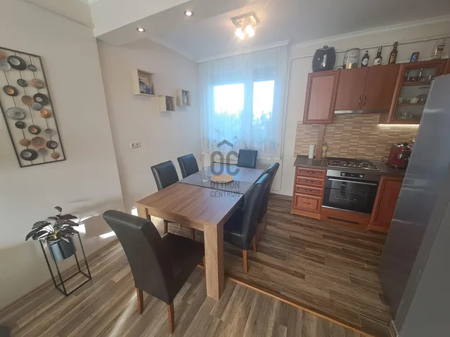 Eladó lakás Kecskemét, Hunyadiváros 62 nm
