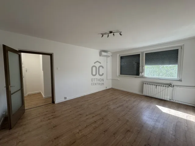 Eladó lakás Kecskemét, Széchenyiváros 33 nm