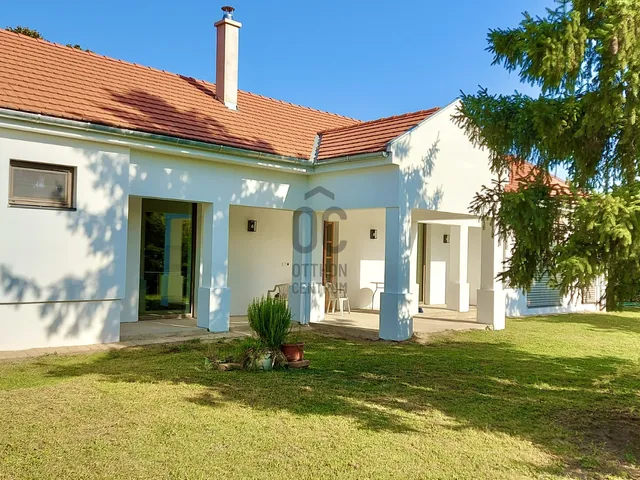 Eladó ház Tiszaalpár 144 nm