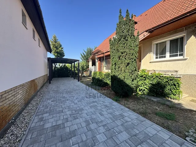 Eladó ház Kecskemét, Alsószéktó 140 nm