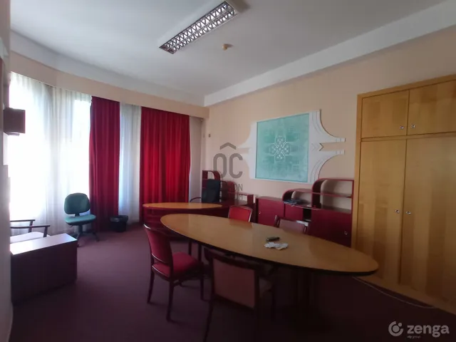Eladó kereskedelmi és ipari ingatlan Kecskemét, Belváros 277 nm