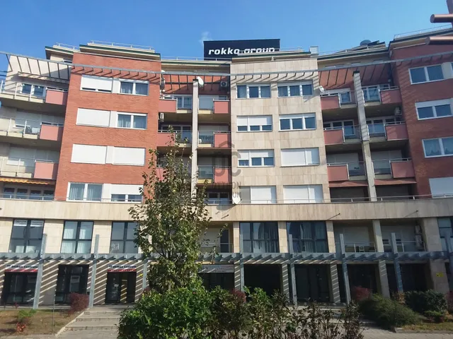Eladó garázs Budapest XIV. kerület, Istvánmező